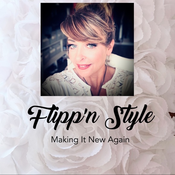 Meet your Posher, Tina - Picture 1 of 2